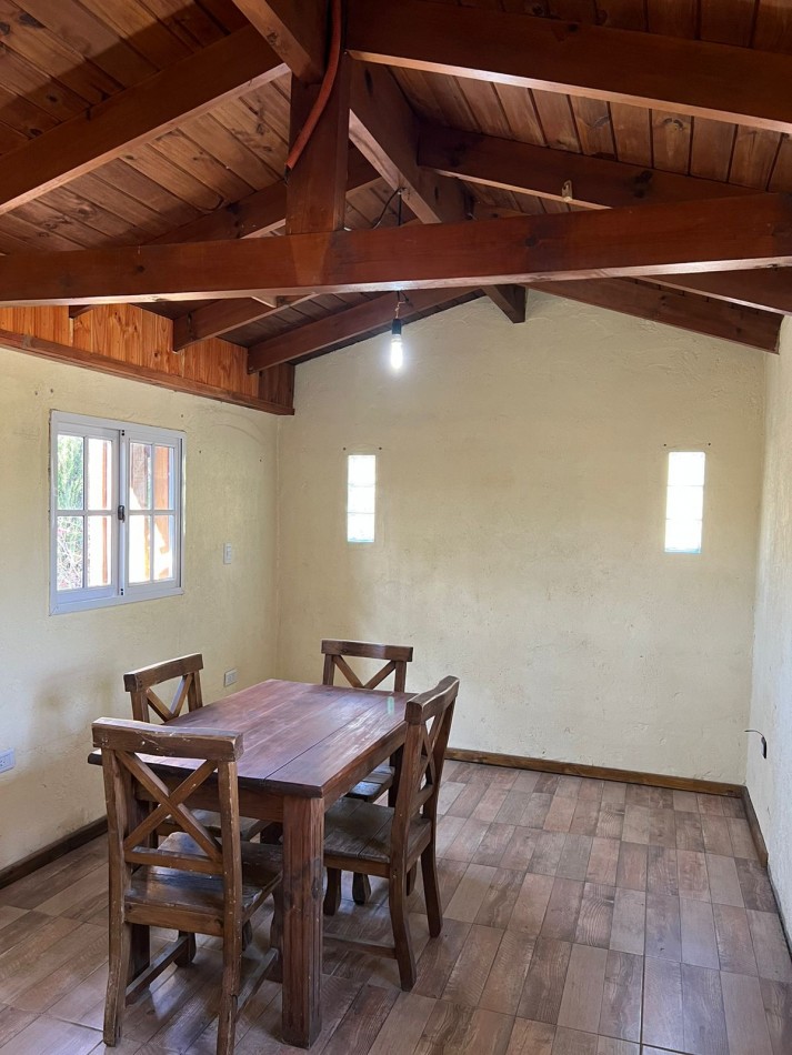 VENTA DE CASA 3 AMB. - BARRIO GUTIERREZ - LOS REARTES