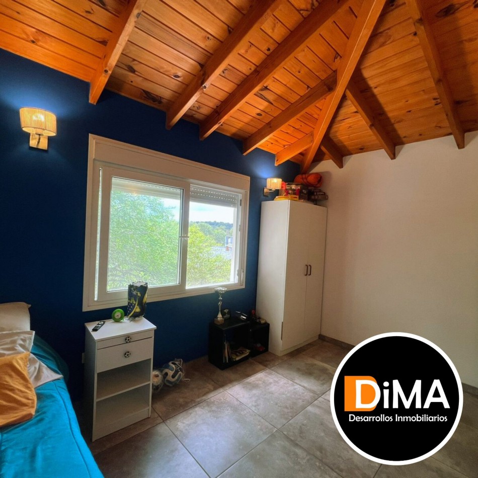 VENTA DE CASA 4 AMBIENTES - VILLA CASTELAR - VILLA GENERAL BELGRANO