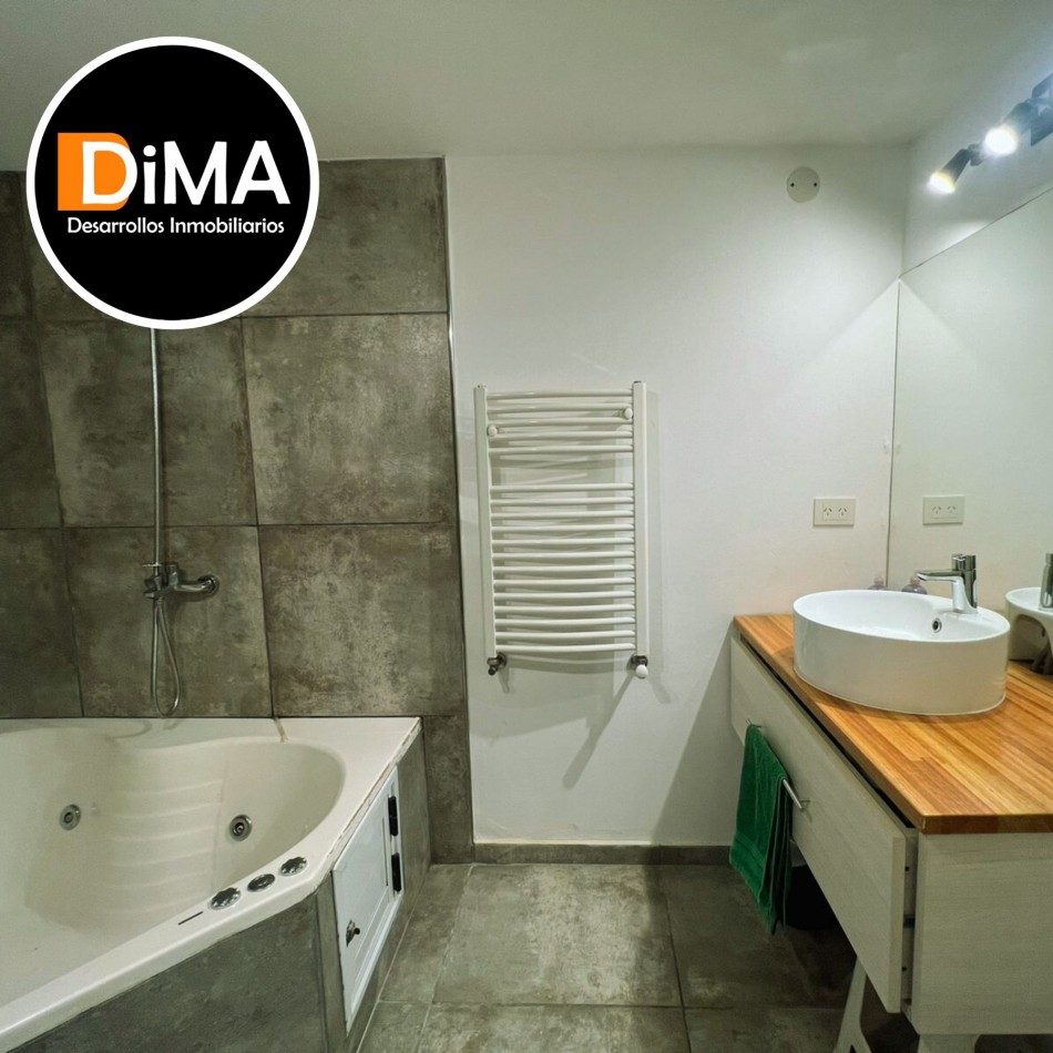 VENTA DE CASA 4 AMBIENTES - VILLA CASTELAR - VILLA GENERAL BELGRANO
