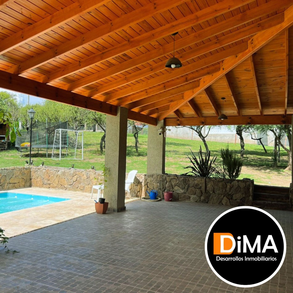 VENTA DE CASA 4 AMBIENTES - VILLA CASTELAR - VILLA GENERAL BELGRANO