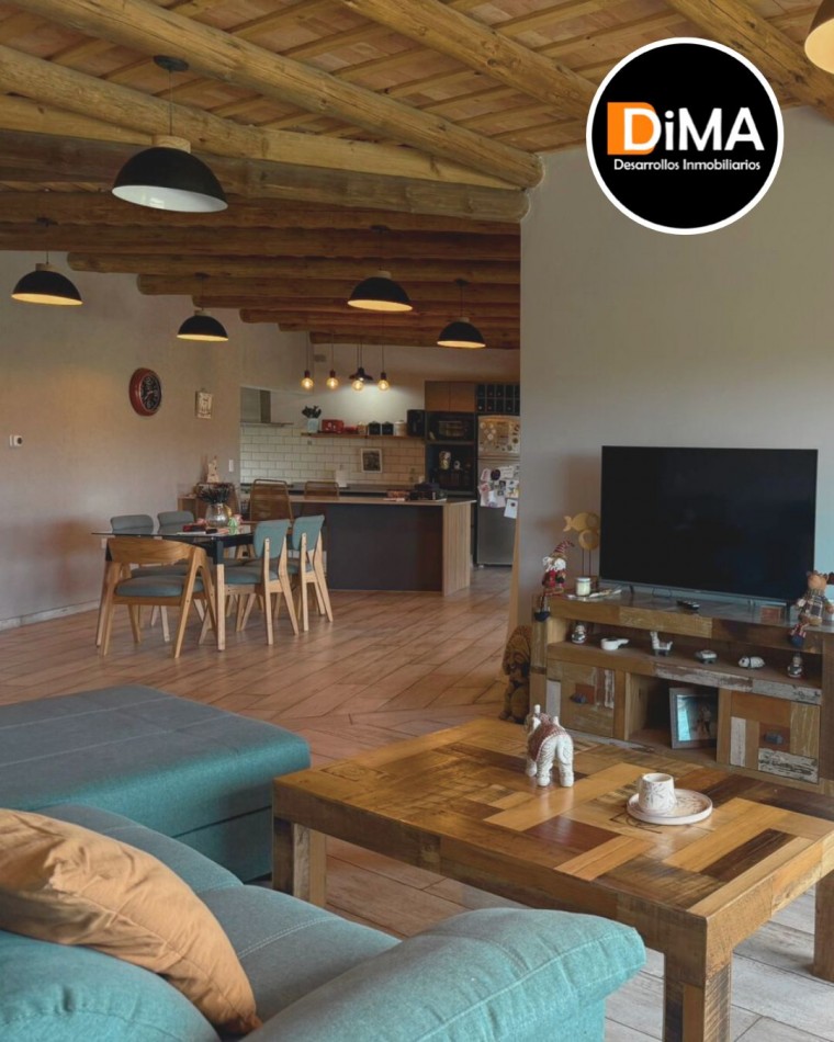 VENTA DE CASA 6 AMB - TIERRAS DEL SAUCE - VILLA GENERAL BELGRANO