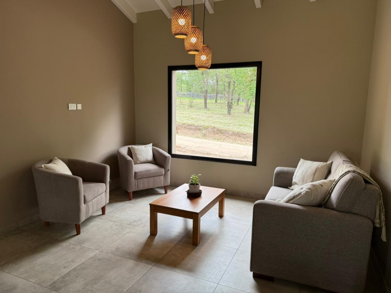 VIVIENDA A ESTRENAR EN VILLA CASTELAR - VILLA GENERAL BELGRANO