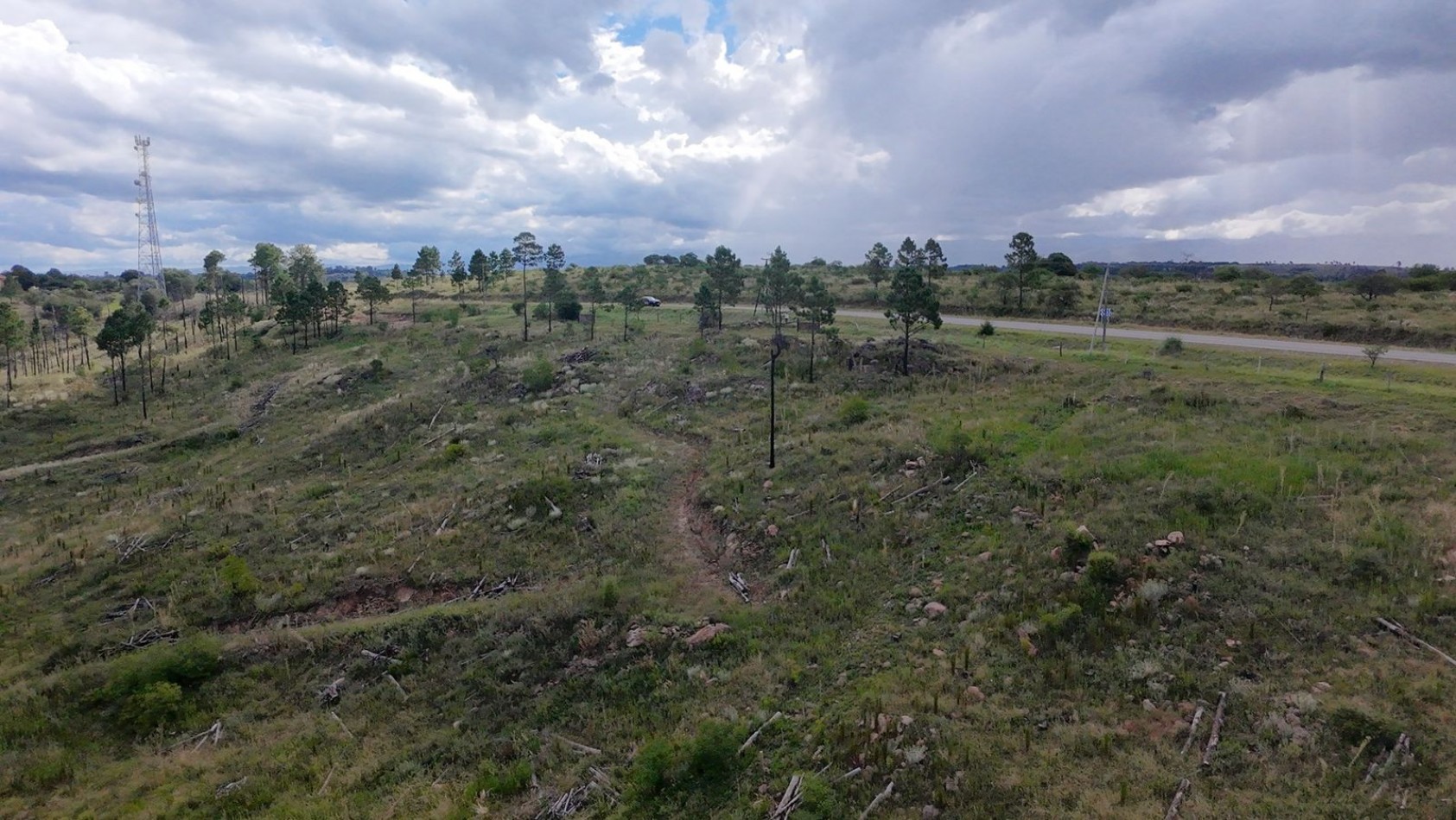 LOTES EN ATOS PAMPA - 1 HECTAREA Y 3 HECTAREAS