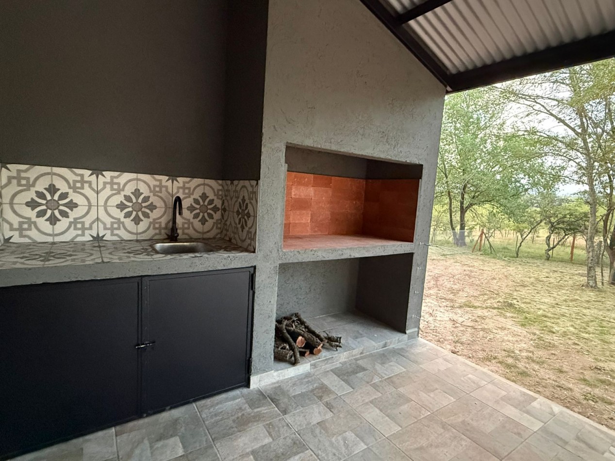 VIVIENDA A ESTRENAR EN VILLA CASTELAR - VILLA GENERAL BELGRANO