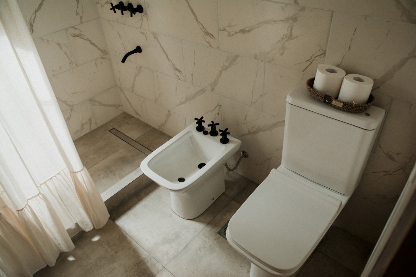 VIVIENDA A ESTRENAR EN VILLA CASTELAR - VILLA GENERAL BELGRANO