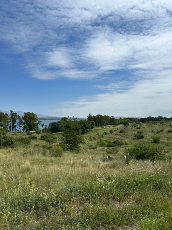 LOTE EN ALTOS DE MOLVENTO 