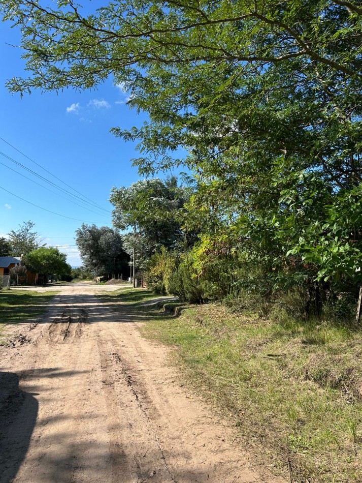 LOTE EN BARRIO GUTIERREZ 488M2 - LOS REARTES 