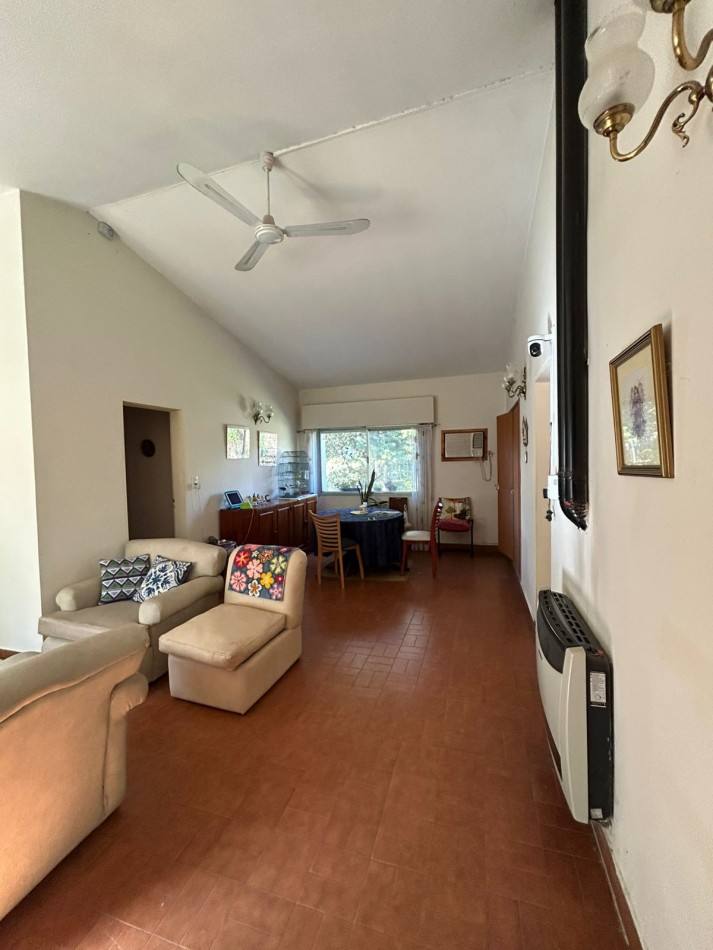 CASA EN VENTA EN VILLA GENERAL BELGRANO SOBRE CALLE MANANTIALES