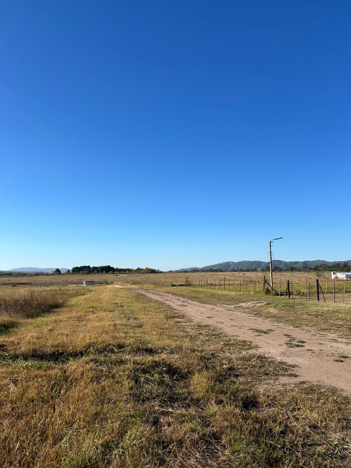 LOTE EN VENTA EN BARRIO EL CEDRON - VILLA CIUDAD PARQUE