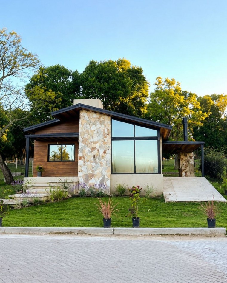 CASA A ESTRENAR EN VILLA GENERAL BELGRANO