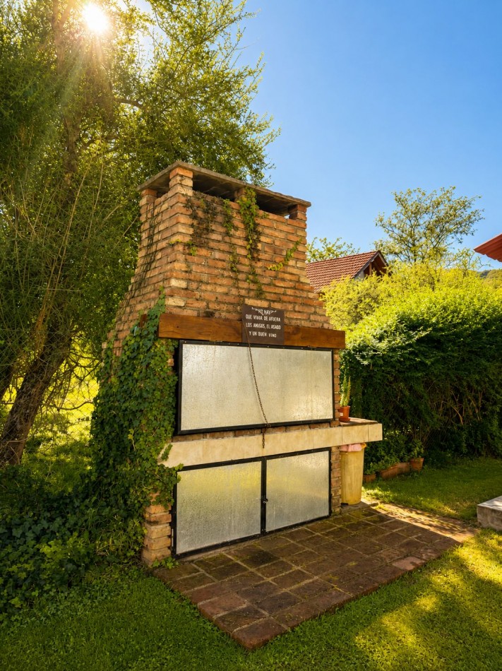 VENTA DE CASA DE 4 AMBIENTES - CERRO DE ORO