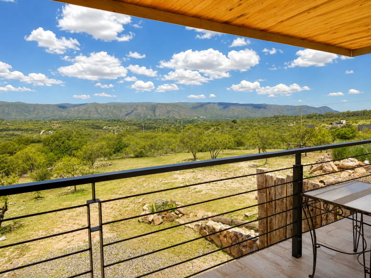 VENTA DE CASA 6 AMB - TIERRAS DEL SAUCE - VILLA GENERAL BELGRANO