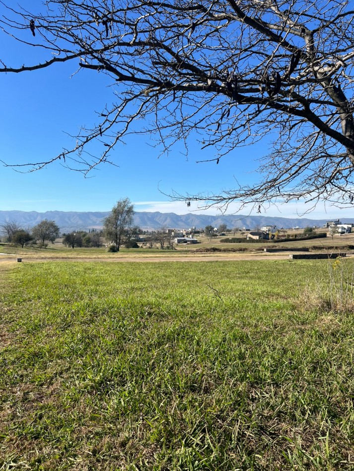 VENTA DE LOTE 2.061 MTS² - BARRIO ALTOS DEL CORRAL - LOS REARTES