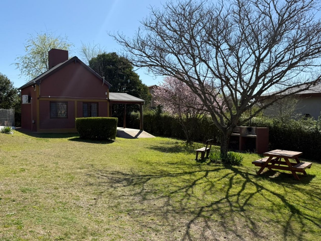 VENTA COMPLEJO DE 5 CABAÑAS CON PILETA - LOS REARTES