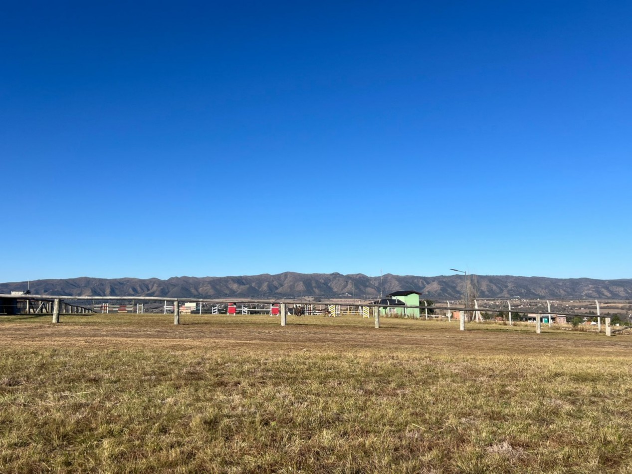 VENTA DE LOTE EN ALTOS DEL CORRAL - LOS REARTES