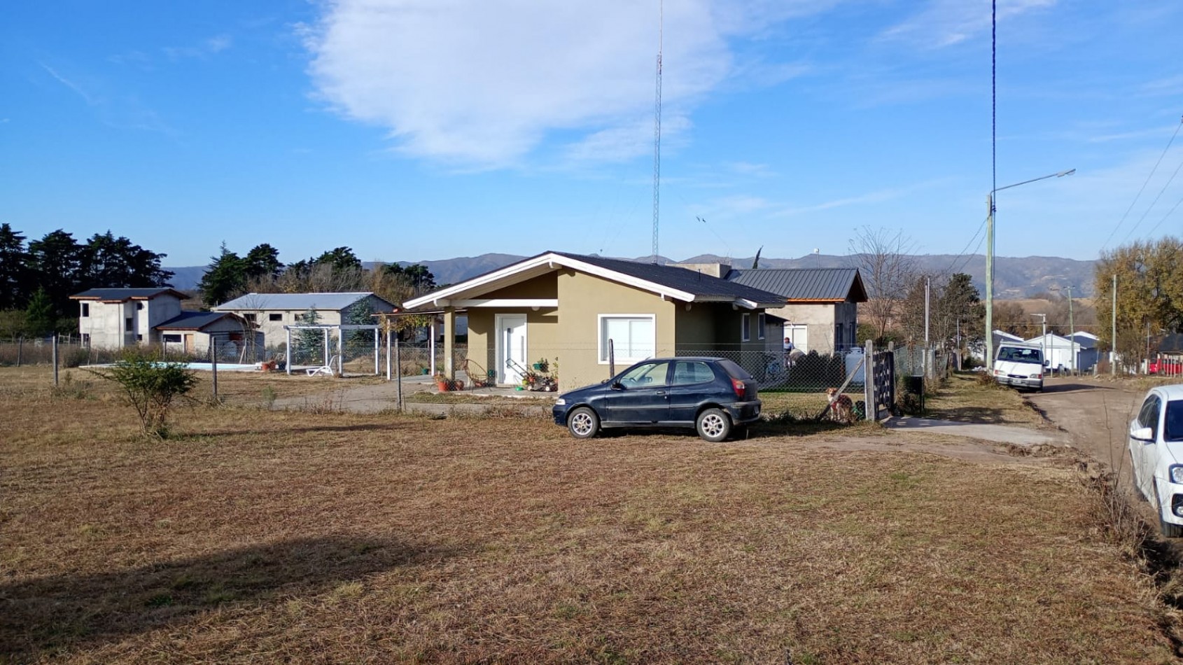 VENTA LOTE DE 1.079 MTS² - BARRIO BRISAS DE TOTORALEJOS - LOS REARTES