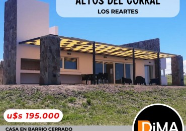 VENTA DE CASA 3 AMB. EN BARRIO ALTOS DEL CORRAL - LOS REARTES